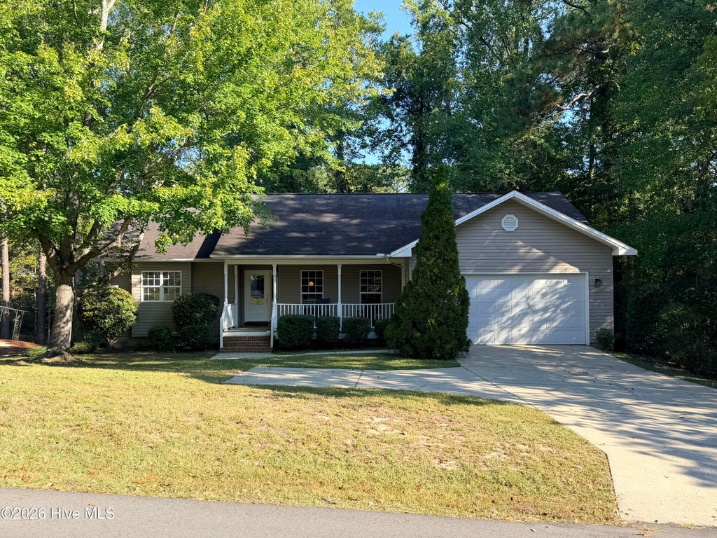 Photo of 265 Canter Lane, Pinehurst, NC 28374 (MLS # 100611740)