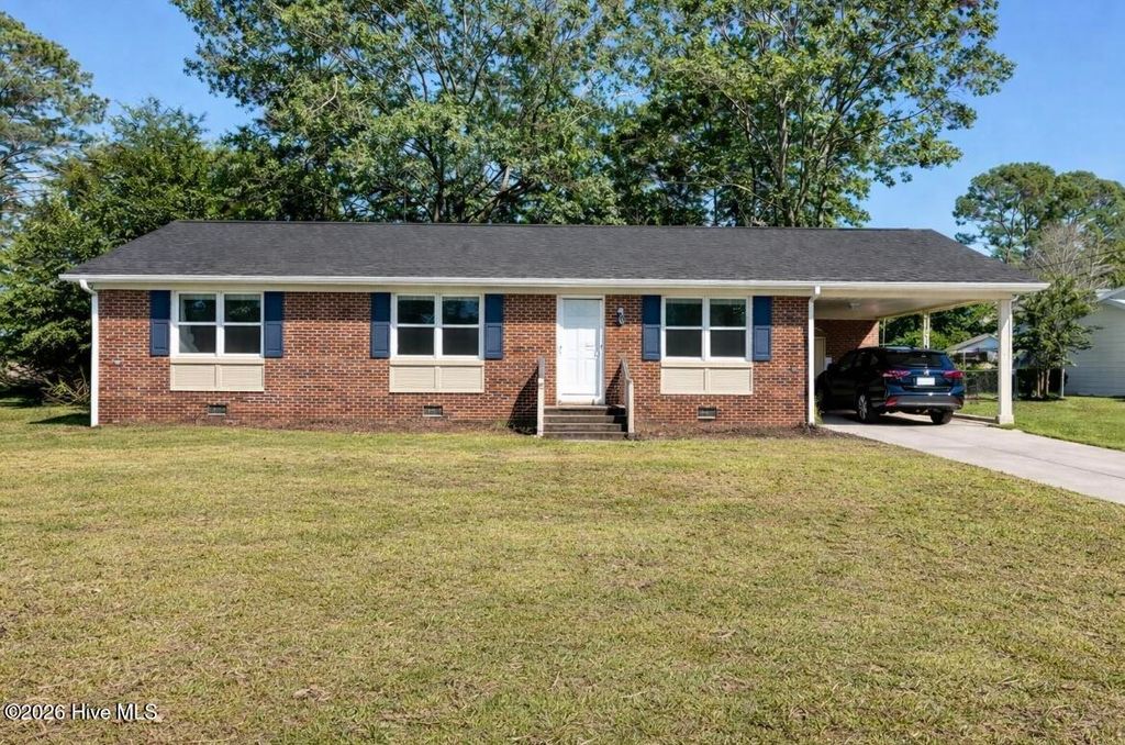 Photo of 2503 Lisa Lane, Goldsboro, NC 27534 (MLS # 100570008)
