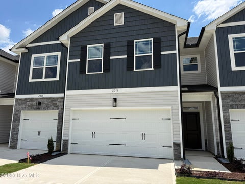 Townhouse For Sale - 2017 Tharrington Way<br/> Rocky Mount, NC 27803