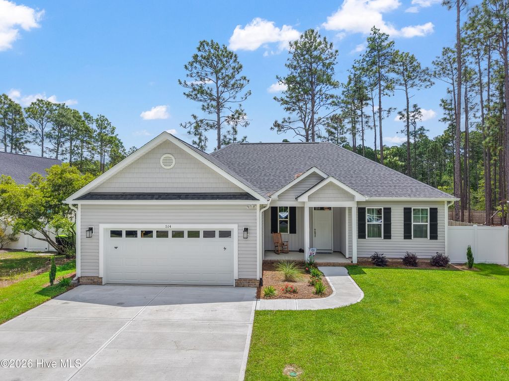 Photo of 514 Greenmoss Road, Southport, NC 28461 (MLS # 100572421)