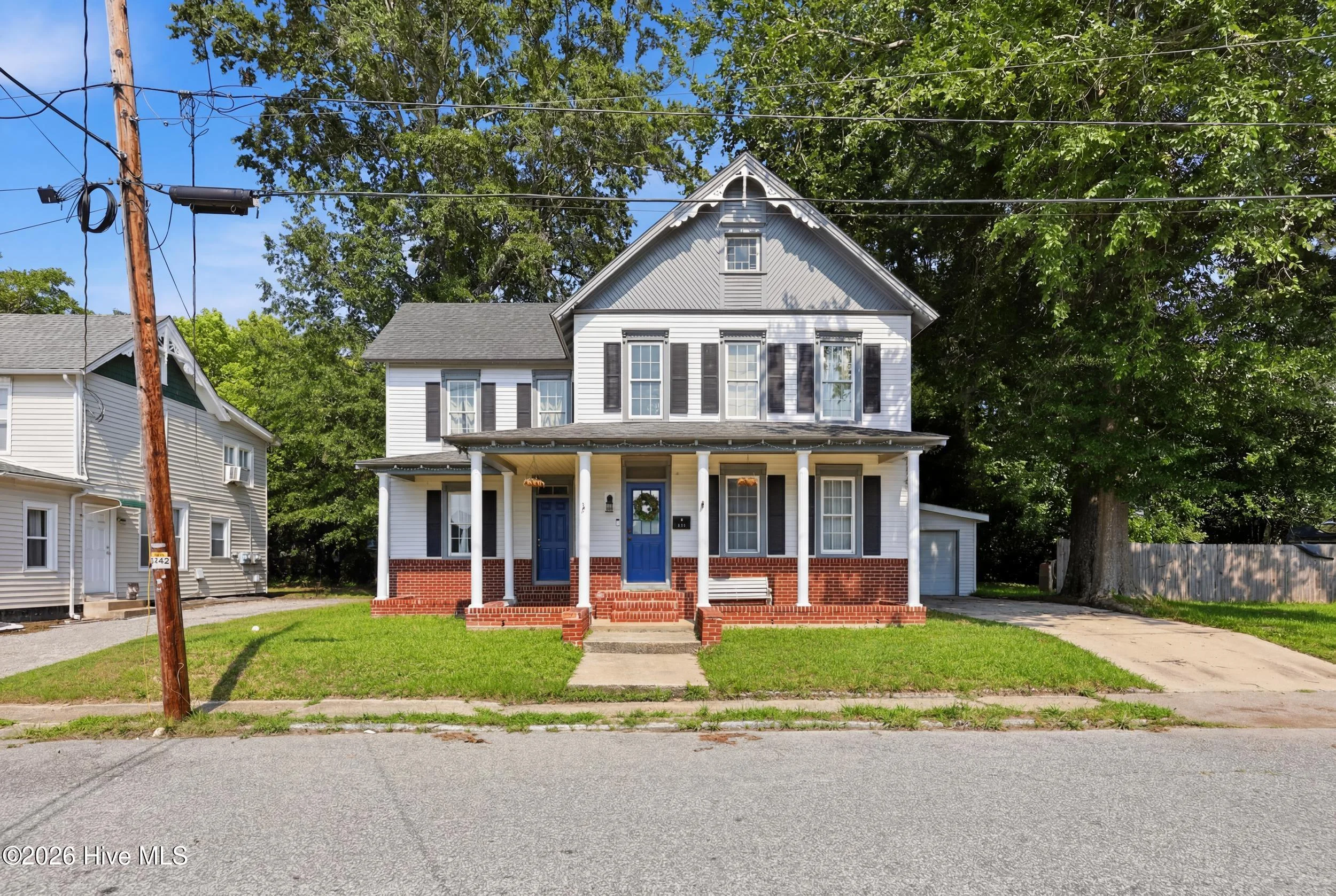210 N Dyer Street