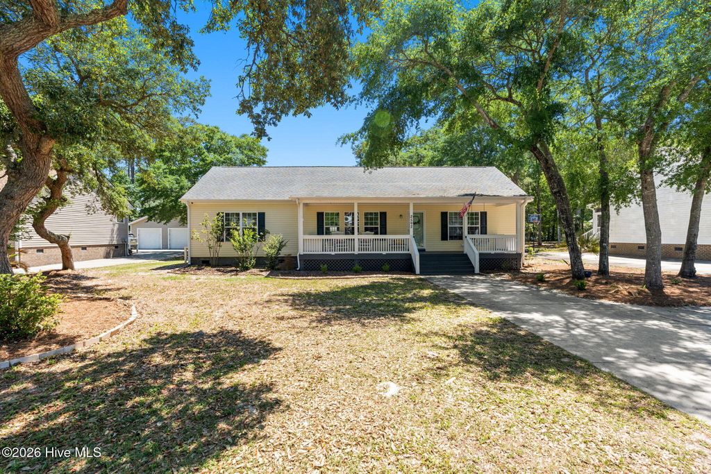 Photo of 2592 Waterscape Drive SW, Supply, NC 28462 (MLS # 100576063)
