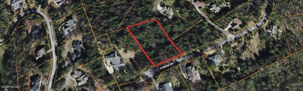 Photo of 0 South Ridge Dr St, Hendersonville, NC 28739 (MLS # 100554976)