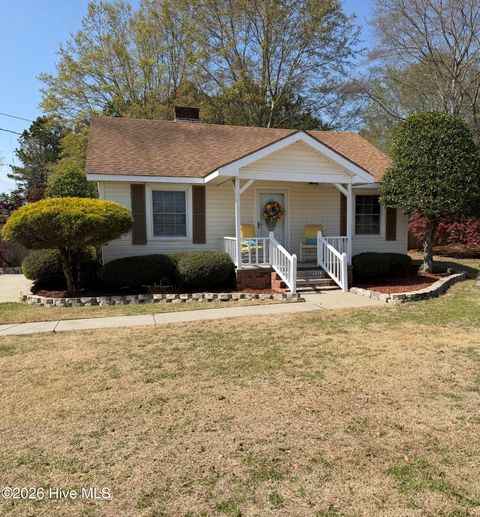 Homes For Sale - 2933 Fred Everett Road<br/> Lenoir County, La Grange, NC 28551