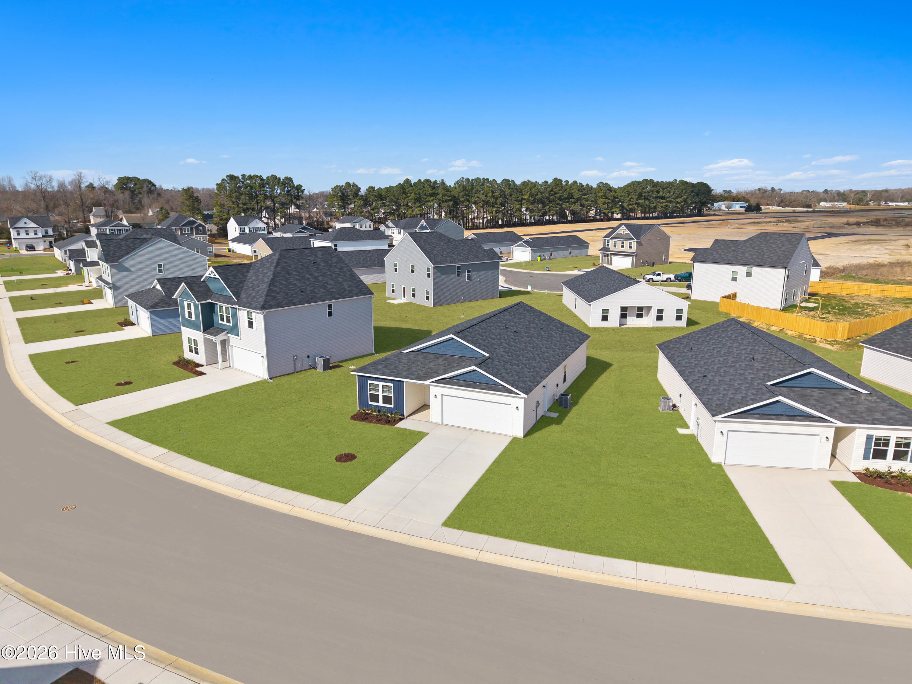 613 S Squires Run Lane