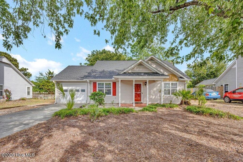 Photo of 1304 Welborn Road, Wilmington, NC 28409 (MLS # 100570351)
