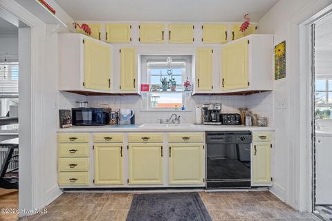 Tiny photo for 115 N Academy Street, Washington, NC 27889 (MLS # 100561142)