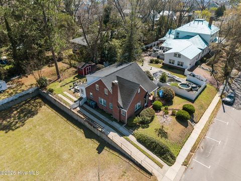 Tiny photo for 115 N Academy Street, Washington, NC 27889 (MLS # 100561142)