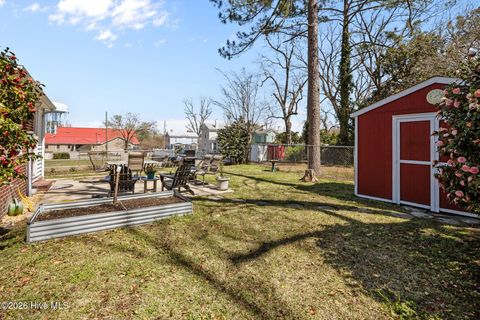 Tiny photo for 115 N Academy Street, Washington, NC 27889 (MLS # 100561142)