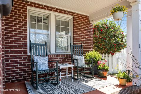 Tiny photo for 115 N Academy Street, Washington, NC 27889 (MLS # 100561142)
