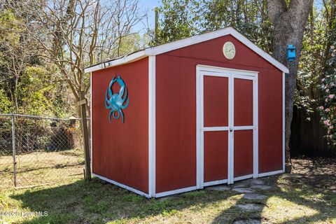 Tiny photo for 115 N Academy Street, Washington, NC 27889 (MLS # 100561142)