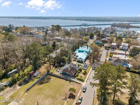 Tiny photo for 115 N Academy Street, Washington, NC 27889 (MLS # 100561142)