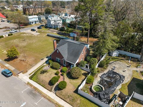 Tiny photo for 115 N Academy Street, Washington, NC 27889 (MLS # 100561142)