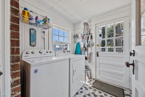 Tiny photo for 115 N Academy Street, Washington, NC 27889 (MLS # 100561142)