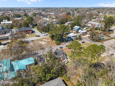 Tiny photo for 115 N Academy Street, Washington, NC 27889 (MLS # 100561142)