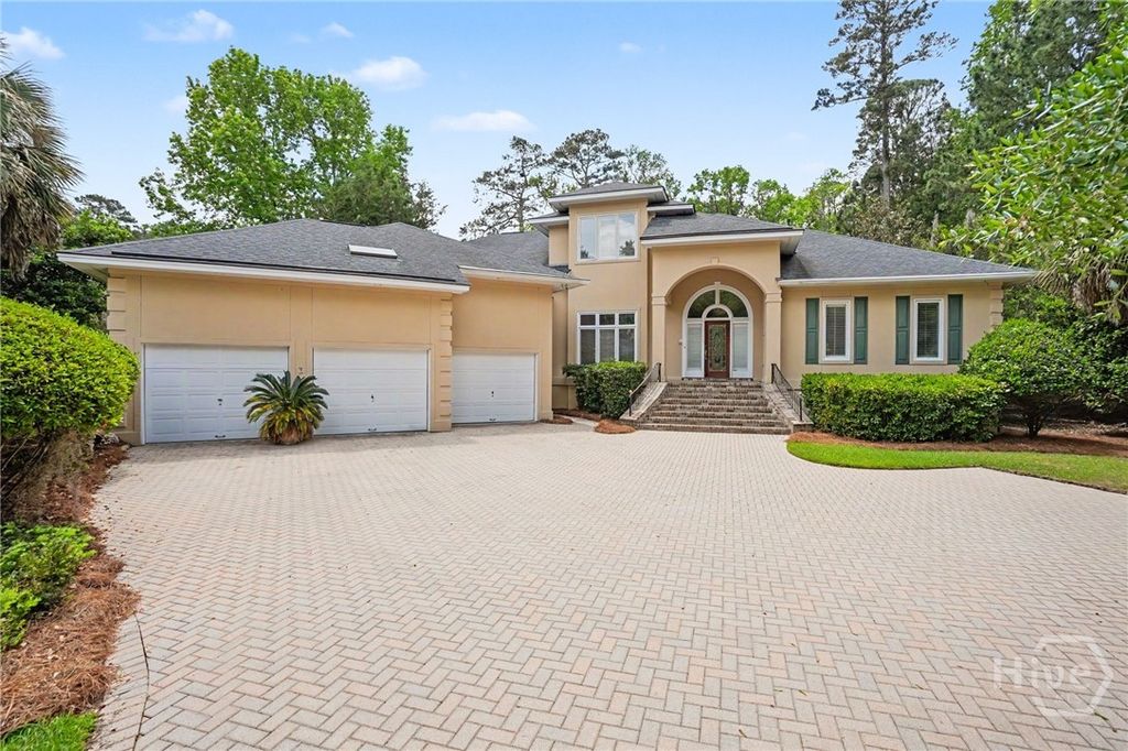 Photo of 7 Oak Glade Court, Savannah, GA 31411 (MLS # SA354893)