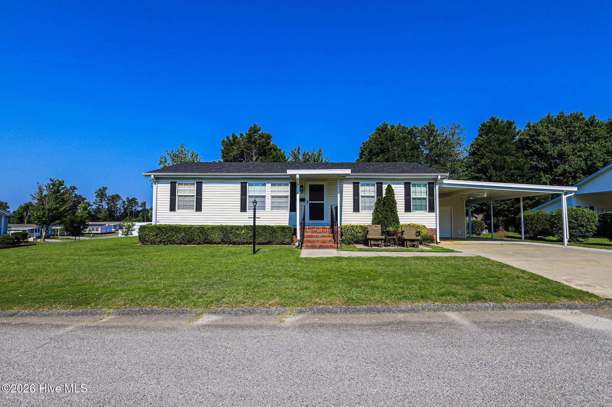 208 Bluffton Drive