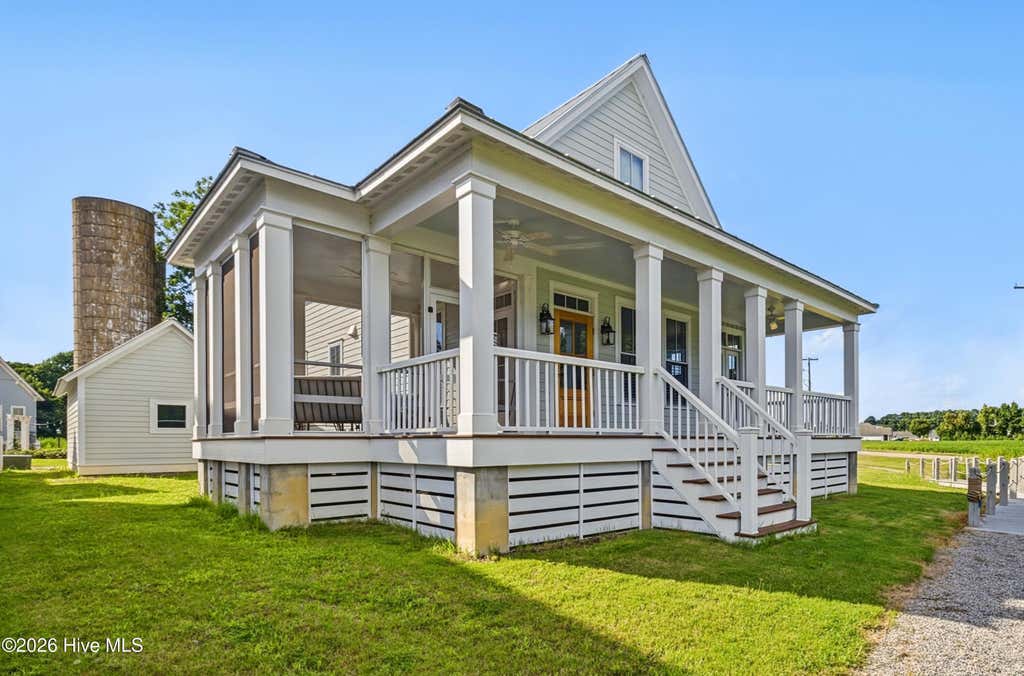 Photo of 105 Stonewall Lane, Edenton, NC 27932 (MLS # 100595219)