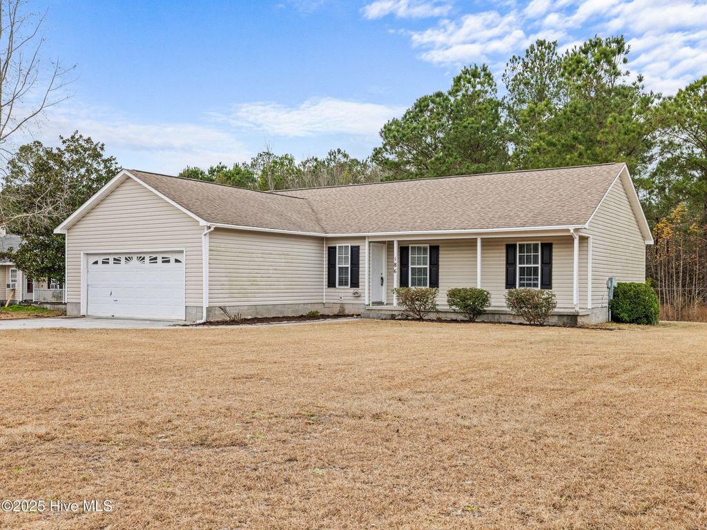 Photo of 186 Liberty Park Road, Jacksonville, NC 28540 (MLS # 100546613)