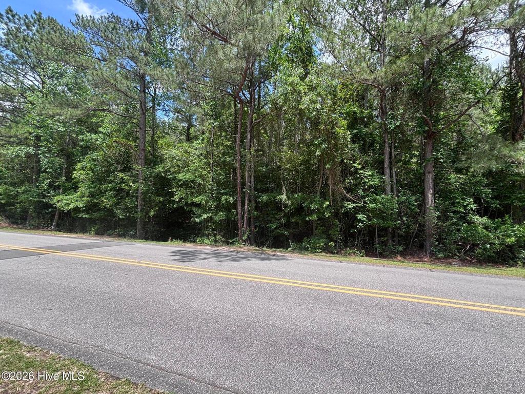 Photo of 22 Longleaf Drive, Seven Lakes, NC 27376 (MLS # 100577976)