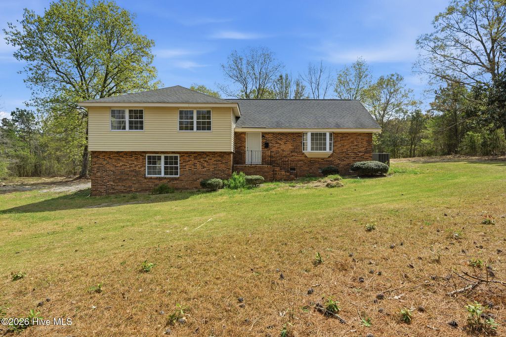 Photo of 210 Oak Ridge Church Road, Hamlet, NC 28345 (MLS # 100564527)