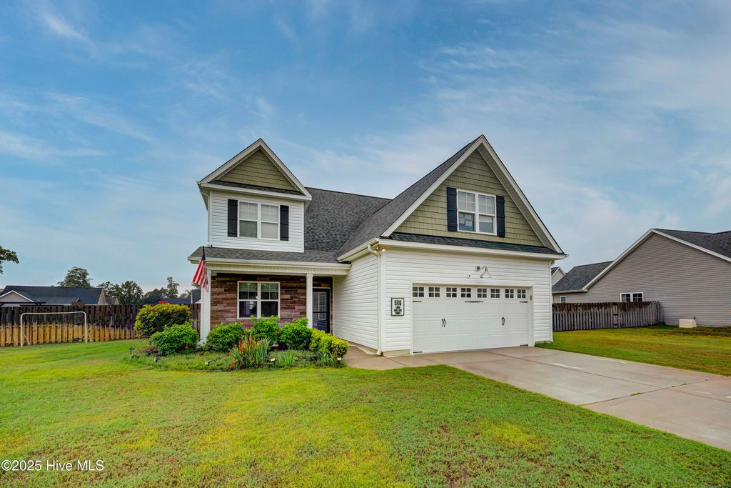 Photo of 50 S Lord Wallace Court, Rocky Point, NC 28457 (MLS # 100534229)