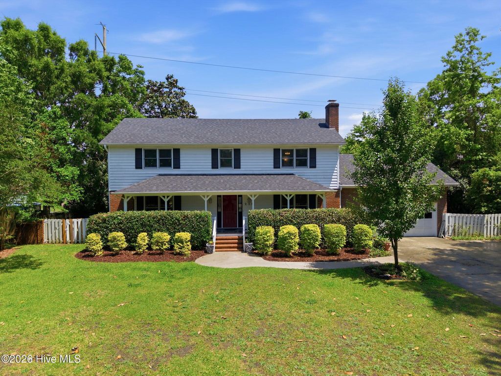 Photo of 230 Greenwich Lane, Wilmington, NC 28409 (MLS # 100572628)