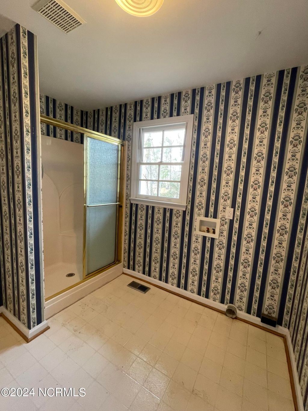 Photo of 315 Brookview Drive, Jacksonville, NC 28540 (MLS # 100550614)