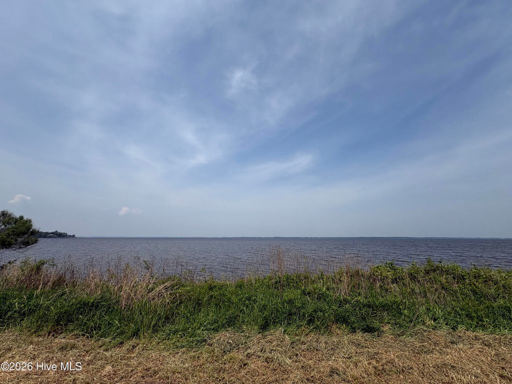 Photo of 102 Haley Point, Elizabeth City, NC 27909 (MLS # 100571575)