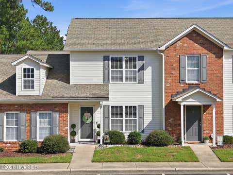 Townhouse For Sale - 4150 Dudleys Grant Drive #B<br/> Pitt County, Winterville, NC 28590