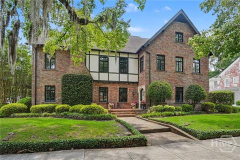 Homes For Sale - 27 E 49th Street<br/> Savannah, GA 31405