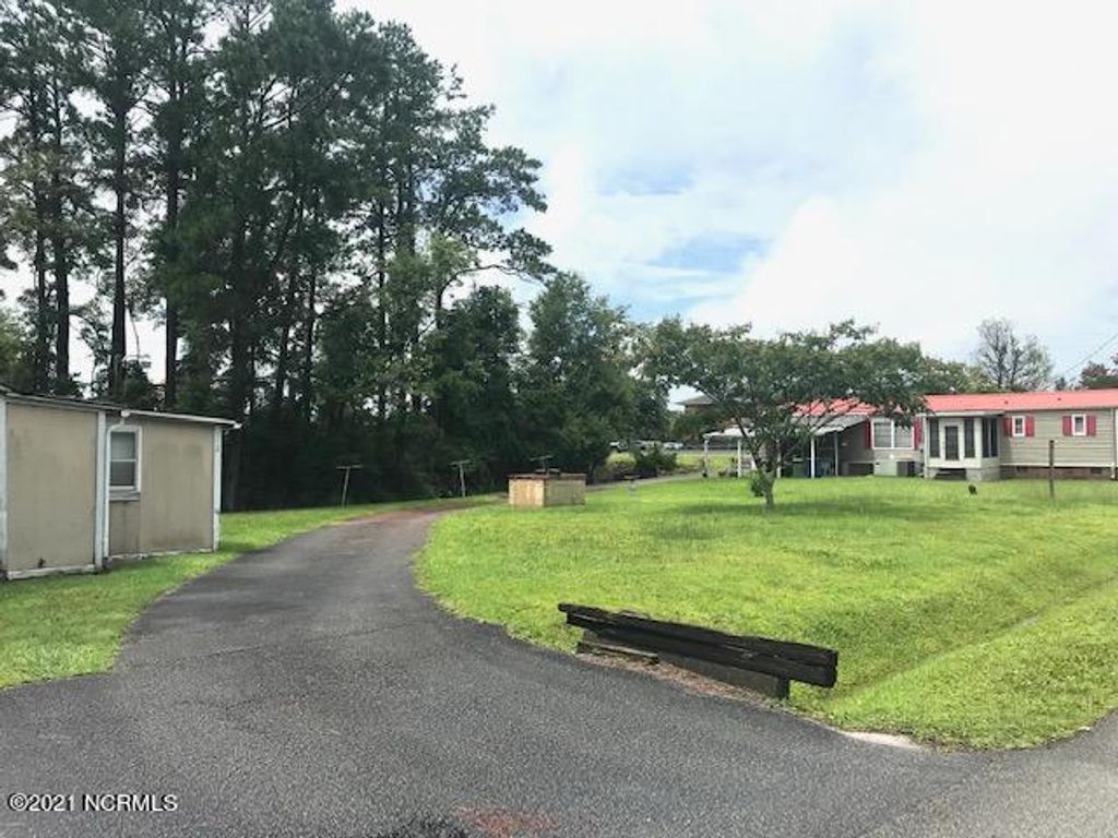 Photo of 112 E Westwood Drive, Wilmington, NC 28405 (MLS # 100281810)