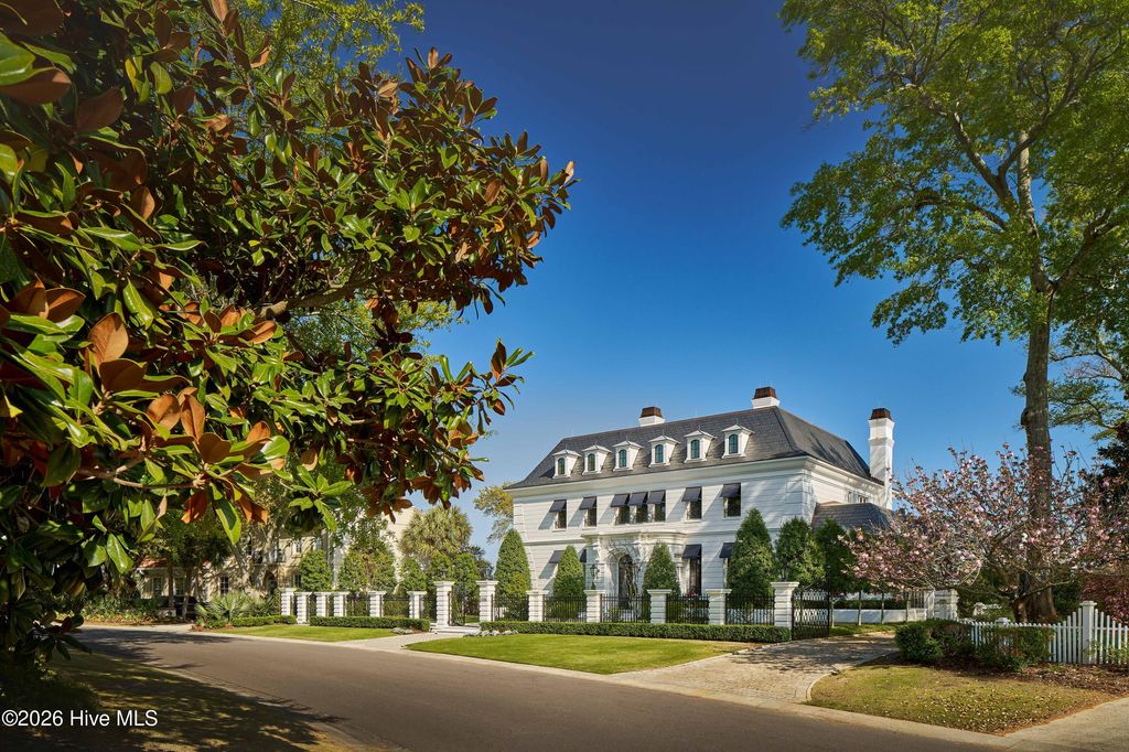 Photo of 2316 Ocean Point Drive, Wilmington, NC 28405 (MLS # 100569177)