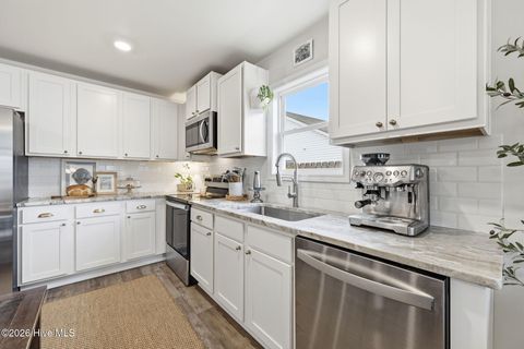 Tiny photo for 302 Cleat Drive, Surf City, NC 28445 (MLS # 100573694)