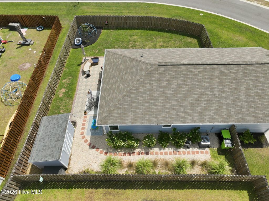 Photo of 302 Cleat Drive, Surf City, NC 28445 (MLS # 100573694)