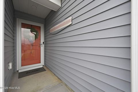 Tiny photo for 302 Cleat Drive, Surf City, NC 28445 (MLS # 100573694)