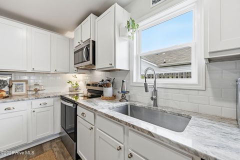 Tiny photo for 302 Cleat Drive, Surf City, NC 28445 (MLS # 100573694)