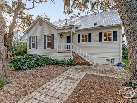 Homes For Sale - 1756 Wilmington Island Road<br/> Chatham County, Savannah, GA 31410