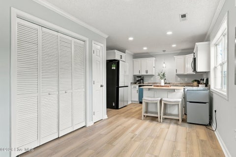 Tiny photo for 77 Crown Point Road, Hubert, NC 28539 (MLS # 100610389)