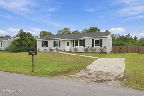 Tiny photo for 77 Crown Point Road, Hubert, NC 28539 (MLS # 100610389)