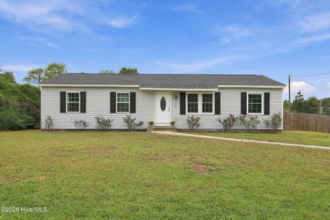 Photo of 77 Crown Point Road, Hubert, NC 28539 (MLS # 100610389)