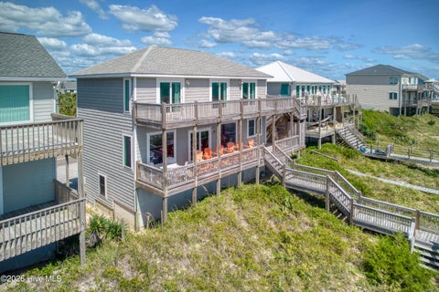 Tiny photo for 715 N Anderson Boulevard, Topsail Beach, NC 28445 (MLS # 100608643)