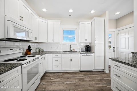 Tiny photo for 715 N Anderson Boulevard, Topsail Beach, NC 28445 (MLS # 100608643)