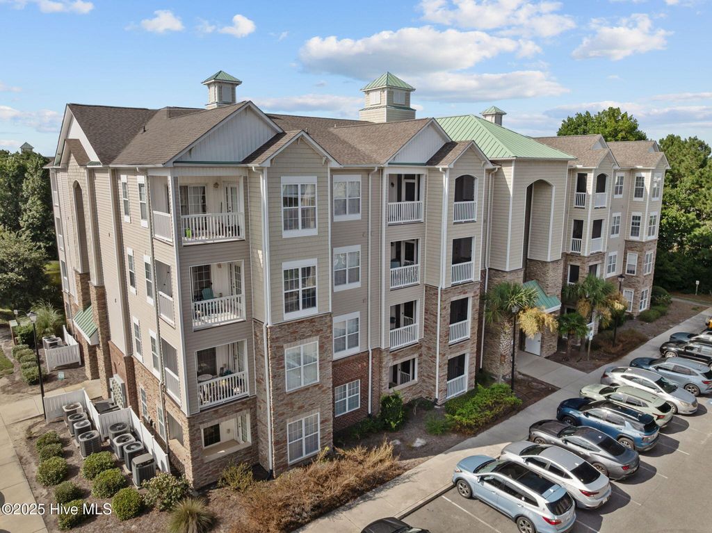 Photo of 200 Gateway Condos Drive #214, Surf City, NC 28445 (MLS # 100506684)