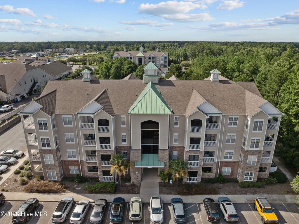 Photo of 200 Gateway Condos Drive #214, Surf City, NC 28445 (MLS # 100506684)