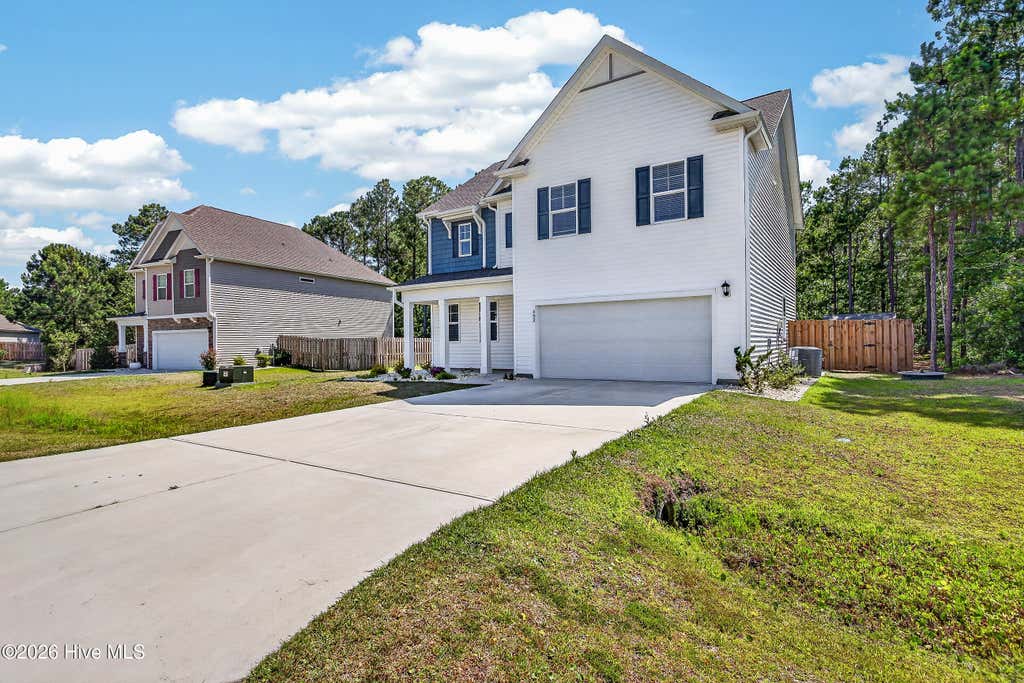 Photo of 402 Ibis Court, Sneads Ferry, NC 28460 (MLS # 100581404)