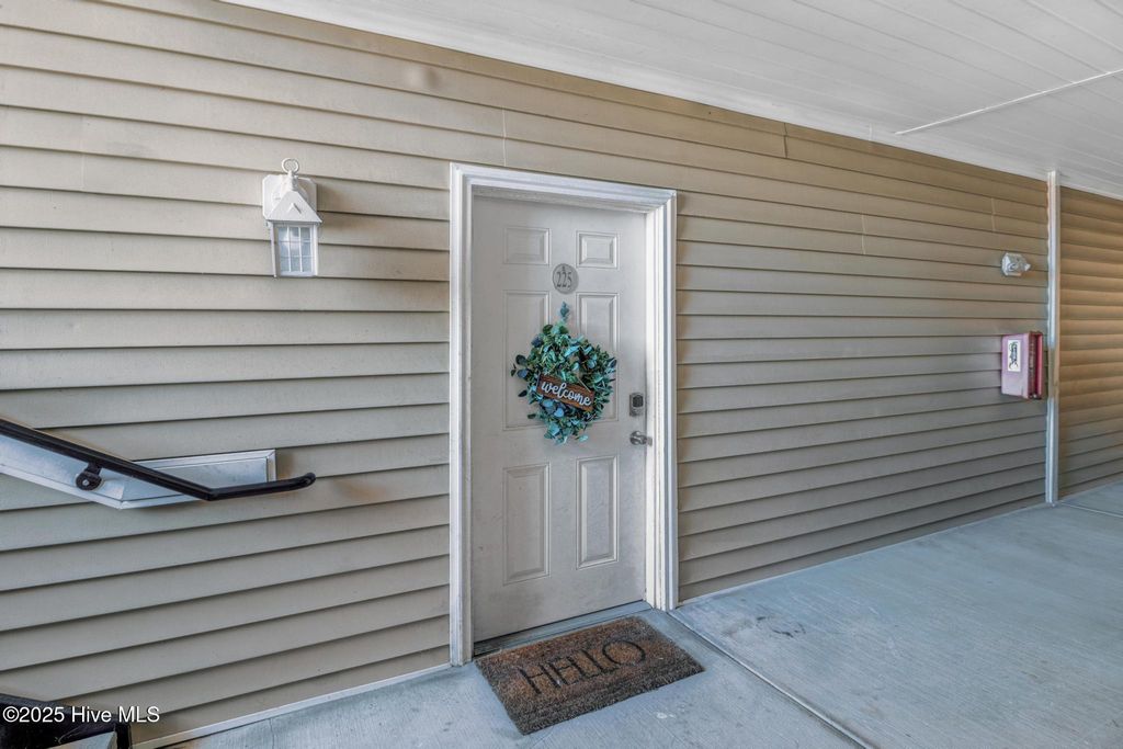 Photo of 200 Gateway Condos Drive #225, Surf City, NC 28445 (MLS # 100534929)