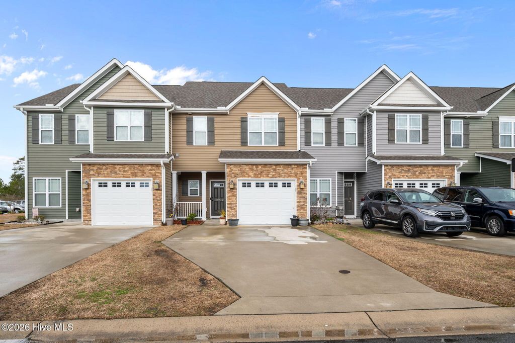 Photo of 1808 Fox Den Way, Greenville, NC 27858 (MLS # 100556032)