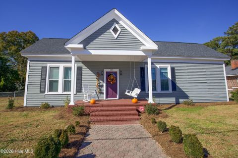 Photo of 307 N Green Street, Parkton, NC 28371 (MLS # 100547387)