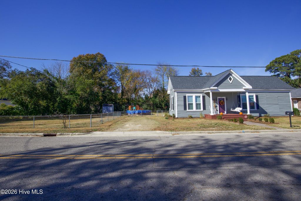 Photo of 307 N Green Street, Parkton, NC 28371 (MLS # 100547387)